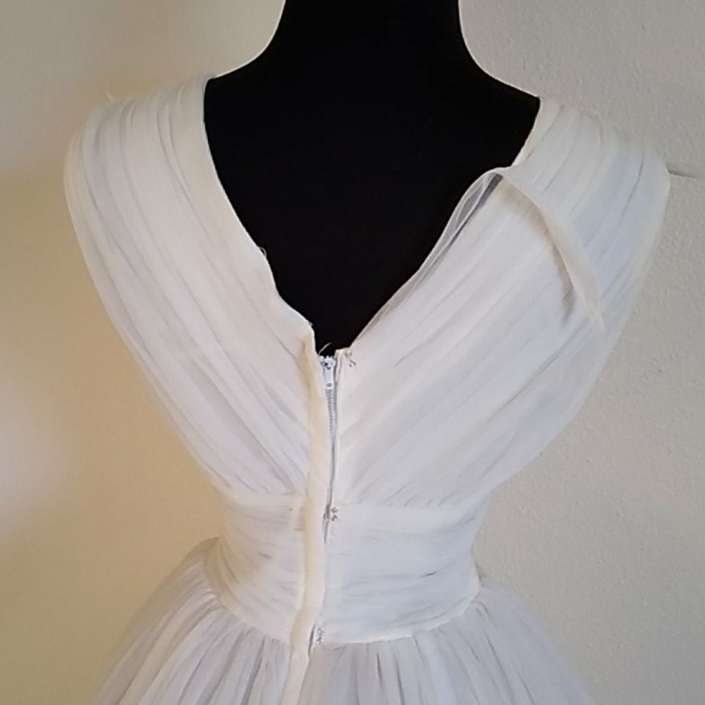 White Vintage Wedding Women Dress Size S Appropriate - Picture 7 of 15